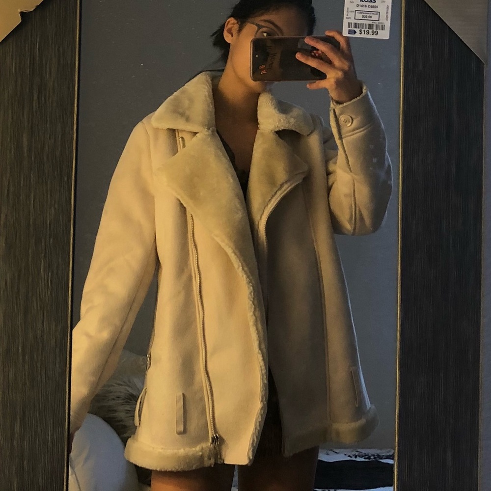 BEIGE WINTER COAT! ❄️